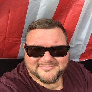 Meet your Posher, James